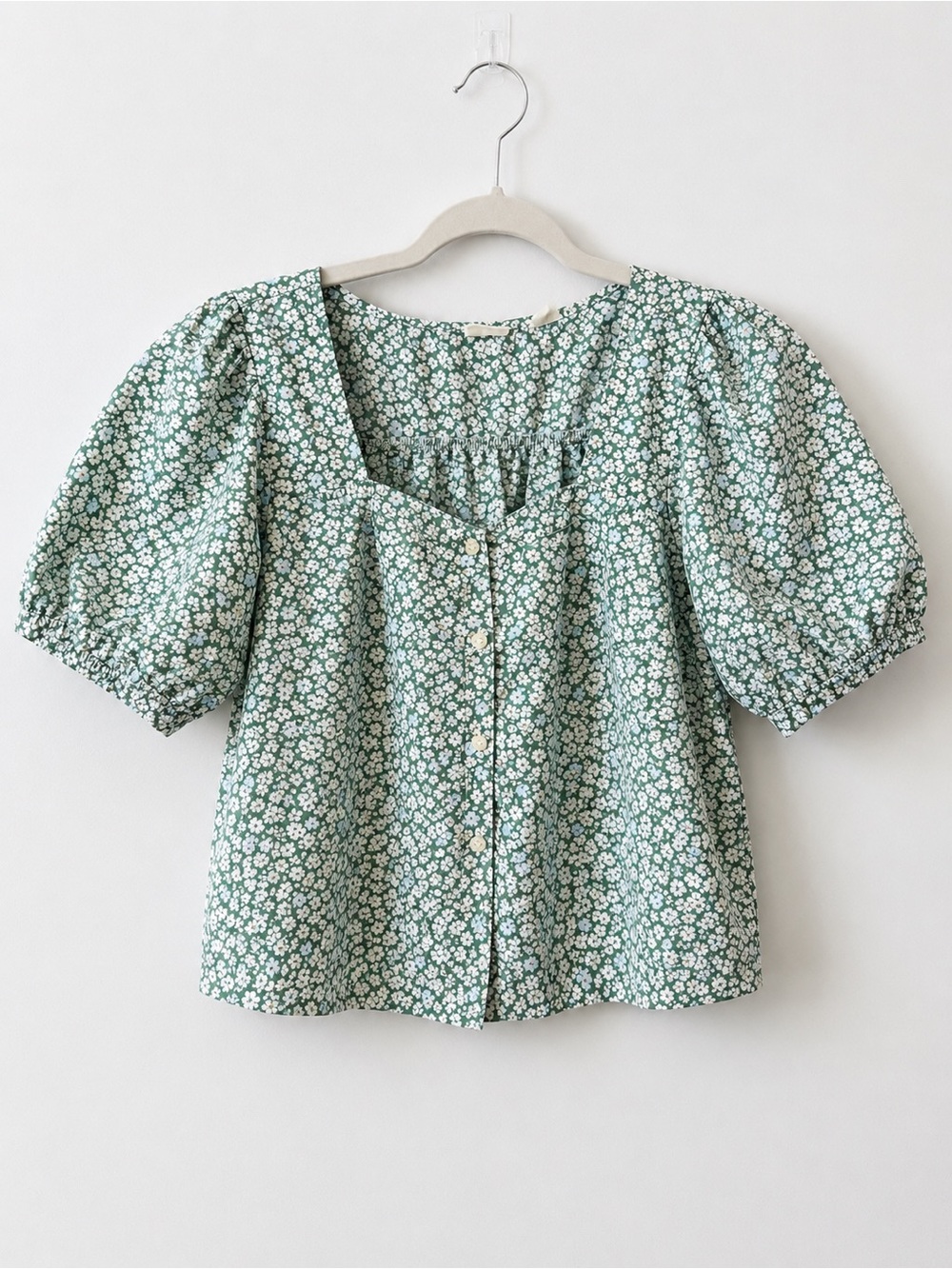 Levi's Green Floral Puff-Sleeve Button Blouse